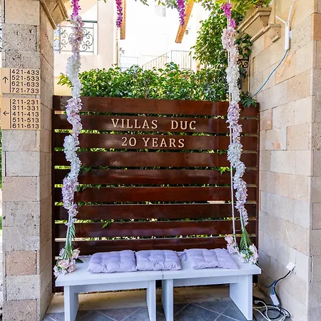 Duc - Rhodes Apartmanhotel