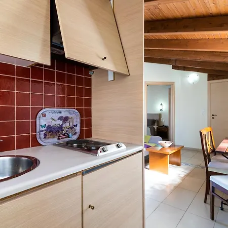 Duc - Rhodes Aparthotel 4*