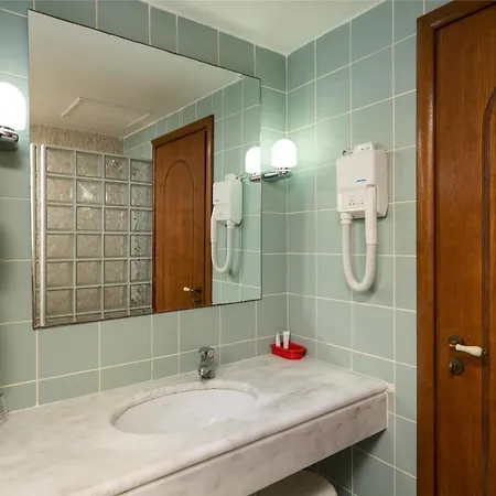 Duc - Rhodes Aparthotel