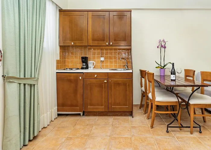 Duc - Rhodes Apartmanhotel