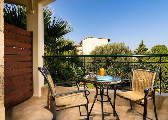 Duc - Rhodes Apartmanhotel