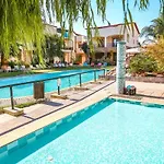 Duc - Rhodes شقة فندقية 4*