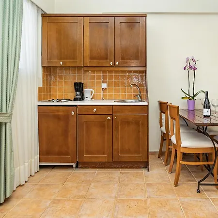 Duc - Rhodes Apartmanhotel