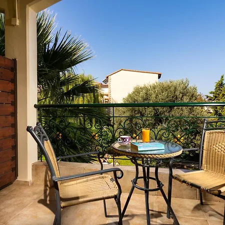 Duc - Rhodes Appart hôtel