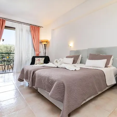 Duc - Rhodes Appart hôtel