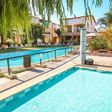 Duc - Rhodes Appart hôtel 3*