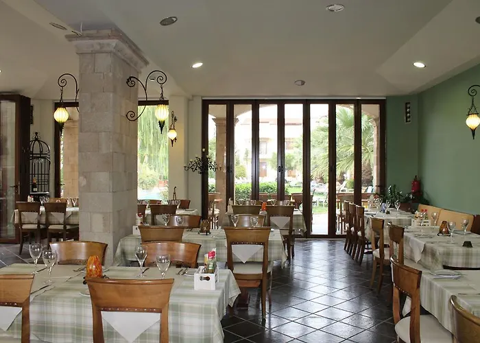 Duc - Rhodes إياليسوس