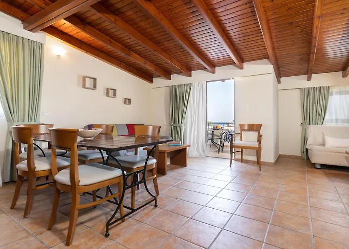 Duc - Rhodes 4* إياليسوس