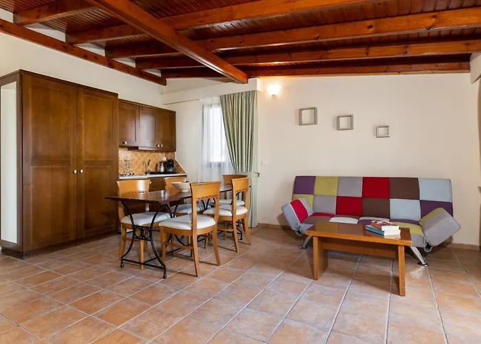 Duc - Rhodes إياليسوس